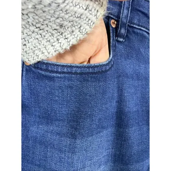 NWT Dear John Blue BLAIRE Button Zip Mid Rise Straight Leg Jeans #1165 Size 25 - Picture 3 of 4